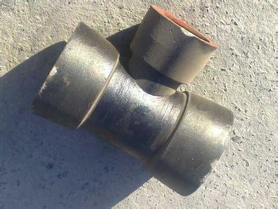 老房子平川铸铁管下水漏水怎么处理